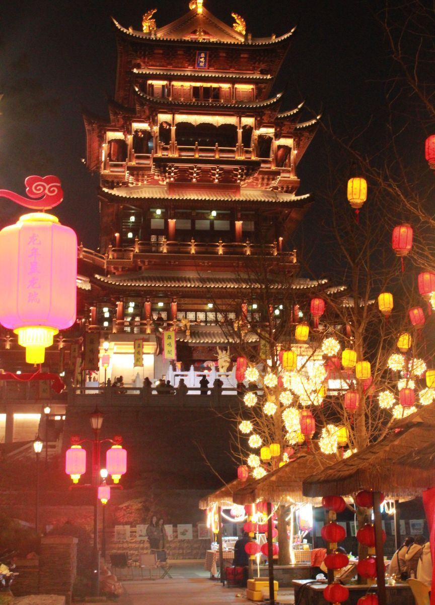 Yiwu International Trade City Zone 4/Local Guide/Chinese/English/Russian/Business Translation H