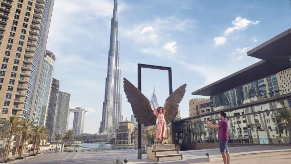 Bundle Promotion: Madame Tussauds Dubai & FREE SNAPSHOT city tour from Dubai