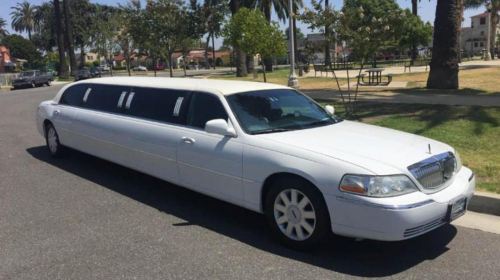 Dubai Attraction: Dubai Exotic Limo Day Tours 6