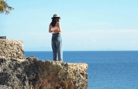 菲律賓錫基霍爾島環島遊：懸崖&老榕樹&教堂&海灘