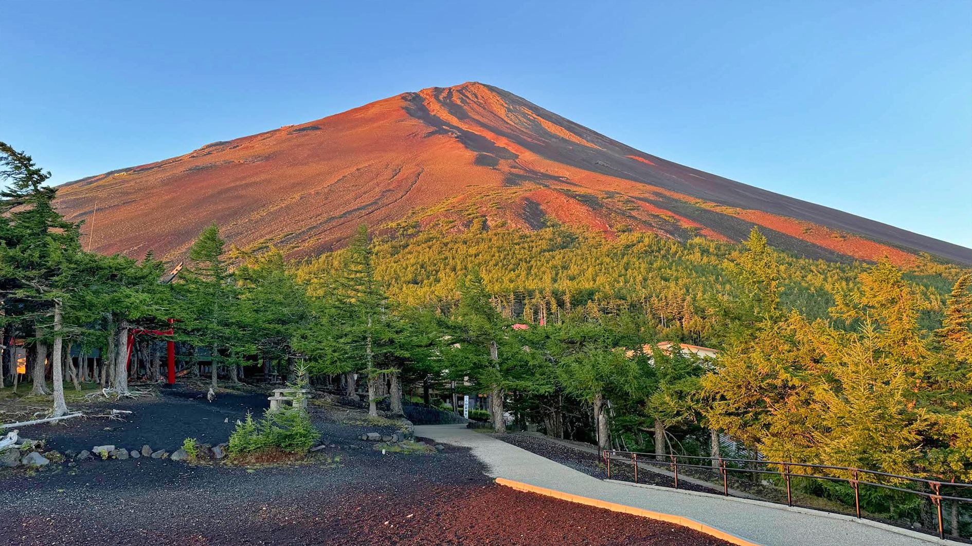 Tokyo Mount Fuji + Oshino hakkai + Gotemba Premium Outlets 1-day tour