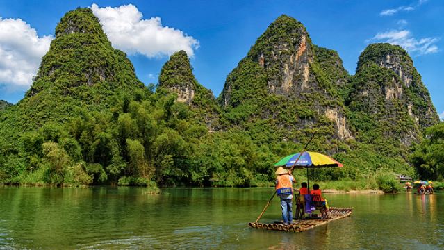 Depart from Guilin: Lijiang River Four-star Cruise & Yulong River Rafting