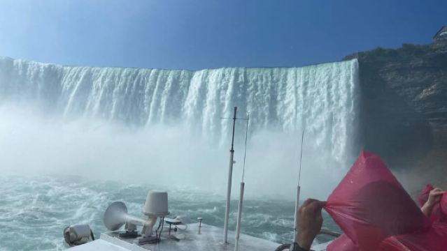 Niagarawatervallen: rondleiding met kijkje achter de watervallen en boottocht