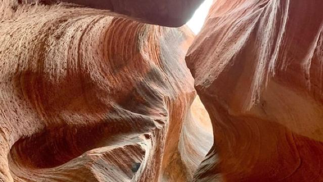 Orderville: Recorrido en UTV galardonado por los cañones de ranura East Zion