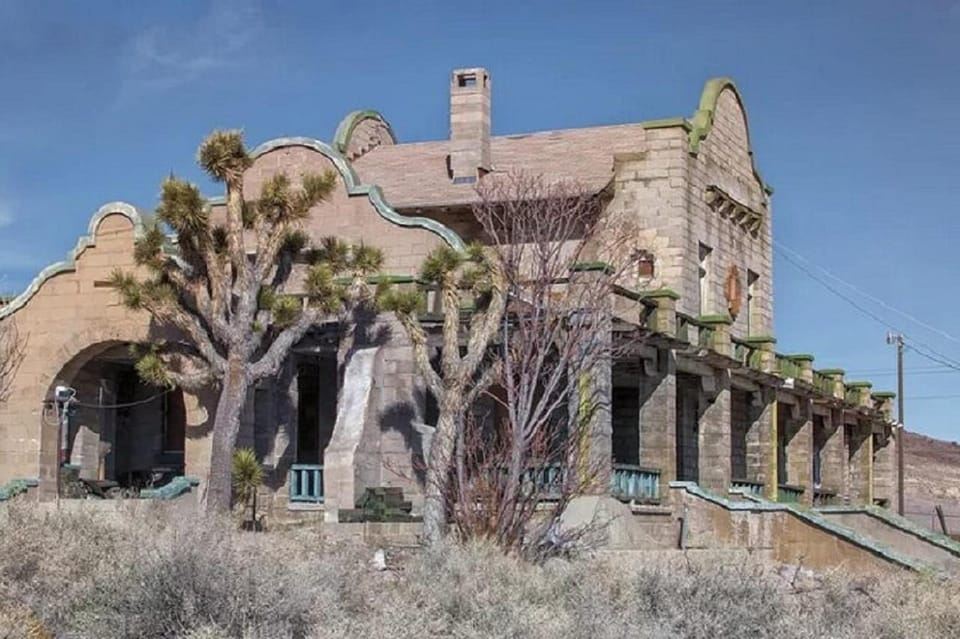 Small Group Death Valley,Rhyolite Ghost Day Tour from LV
