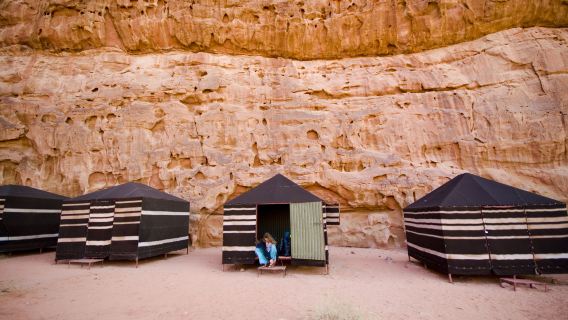 Wadi Rum Fire CampActivities on Camp[9-Hour Jeep Tour, Guide, Meal & Stay]