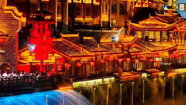 Lawatan sehari sewaan peribadi dari Longyan ke Bandar Purba Tingzhou + Akademi Wolong + Kampung Dingwu + Bangunan Baxi