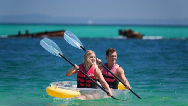 Brisbane/Gold Coast Moreton Island 1-Day Tour [Includes Snorkeling, Sandboarding, Kayaking & Lunch]