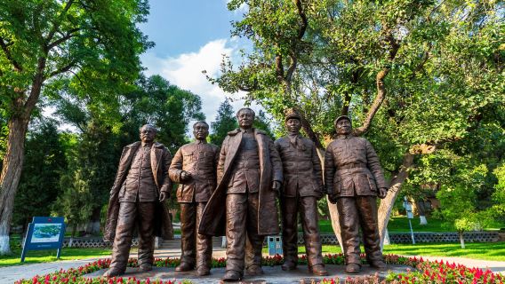 Lawatan Sehari di Bandar Yan'an | Bukit Pagoda + Taman Zaoyuan + Yangjialing + Muzium Peringatan Revolusi · Pemeriksaan Panorama