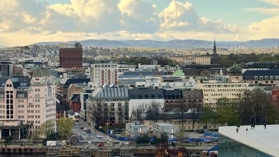 [Sewaan Peribadi Oslo Norway] Opera House + Istana Diraja + Dewan Bandaraya (Tidak Termasuk Tiket)