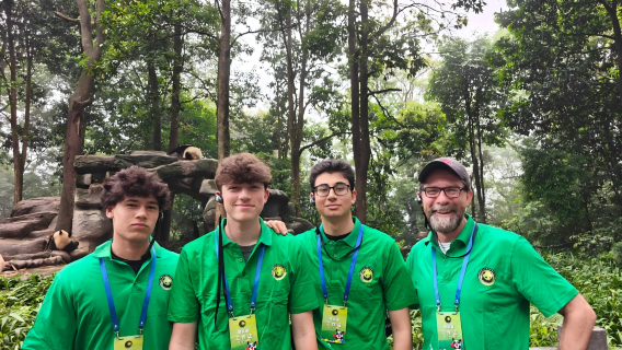 เฉิงตู - ทัวร์ส่วนตัวกับไกด์นำเที่ยวภาษาอังกฤษ - ประสบการณ์อาสาสมัครดูแลหมีแพนด้า - ฐานอุทยานโว่วหลง