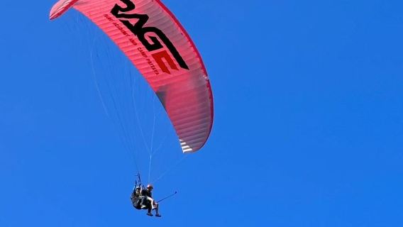 Paragliding oplevelse i Ko Lan, Pattaya | Øtransport | Valgfri videooptagelse