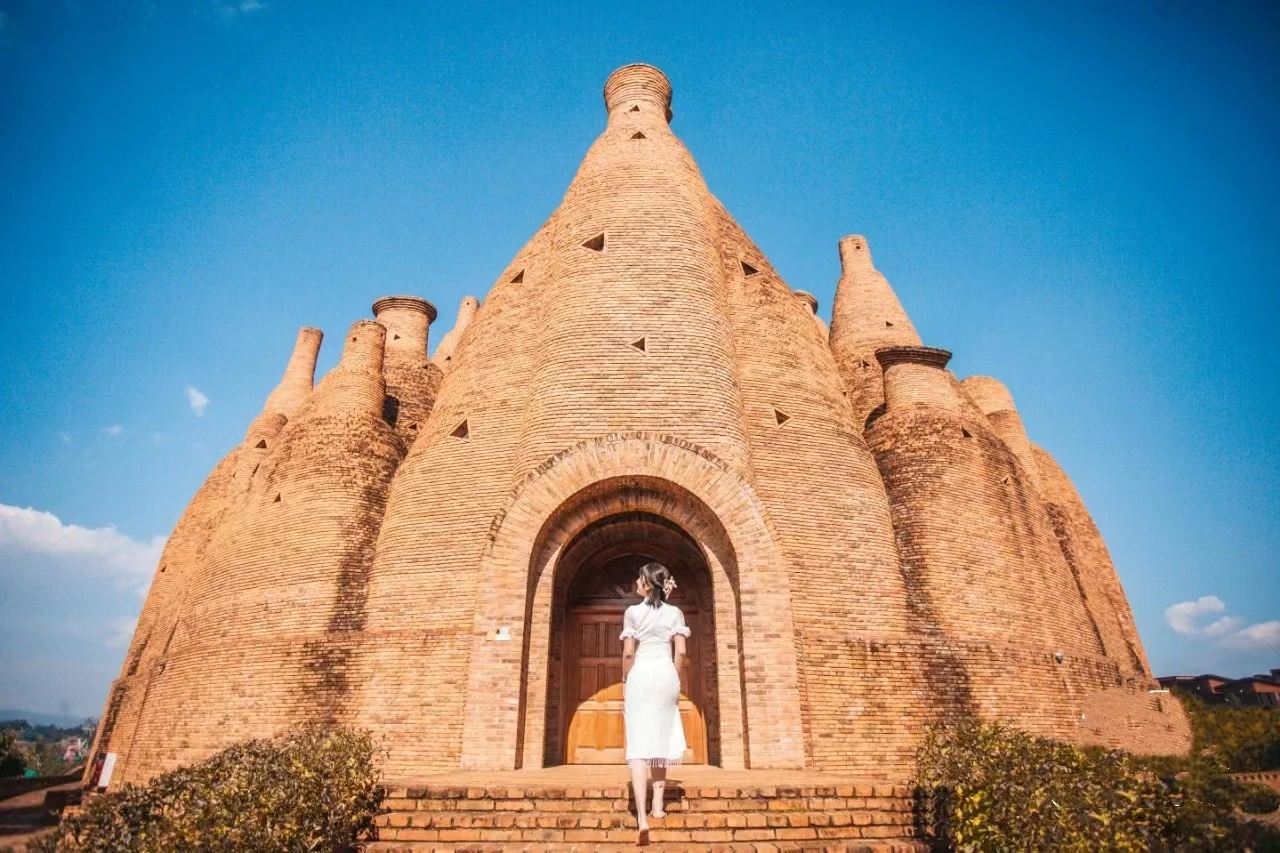 石林風景區+東風韻景區一日遊【臻享私家團◉贈送過橋米線丨時間隨享】