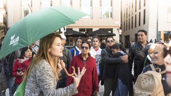 Private tour to Picasso museum and Born neighborhood