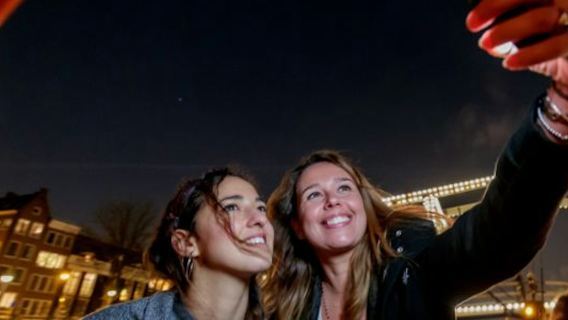 Amsterdam: Lovers Evening Cruise