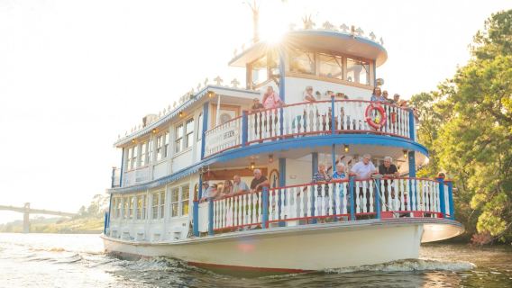 Cena in crociera sulla Barefoot Queen