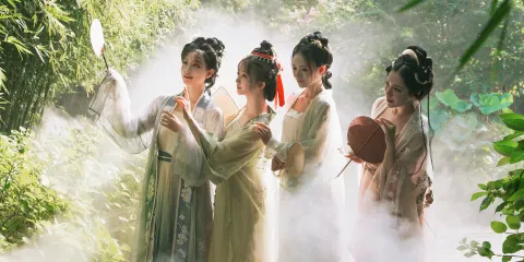 巍山古城Trip Moments【婚禮跟拍宣傳片微電影婚紗寫真/商業攝影攝像約拍定制/翻譯】