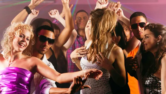 Miami: Party Cruise with Open Bar, Dancing & Views