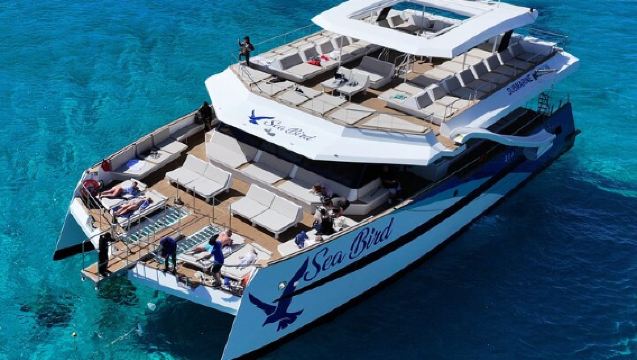 Comino Island: including Blue Lagoon, Crystal Lagoon & sea caves