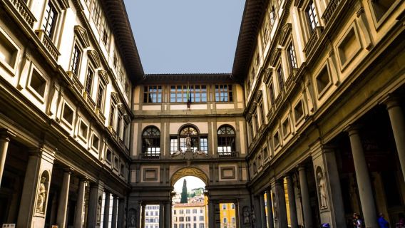 Visita privada a pie por la Galería Uffizi