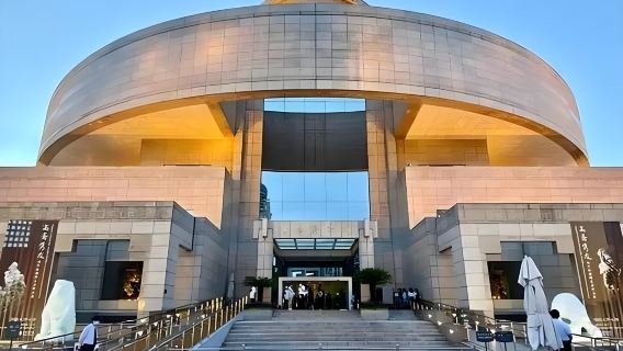 Shanghai Private Day Tour: Shanghai Museum, Wukang Road, Oriental Pearl Tower, Huangpu River Cruise