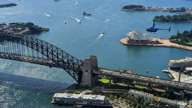 ทัวร์เฮลิคอปเตอร์ส่วนตัวในซิดนีย์: บินชมวิวด้วยเฮลิคอปเตอร์ 20 นาที