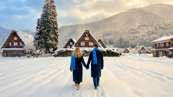 Tagesausflug zu den winterlichen Geheimnissen der historischen Dörfer von Shirakawa-gō und der Altstadt von Takayama in Nagoya