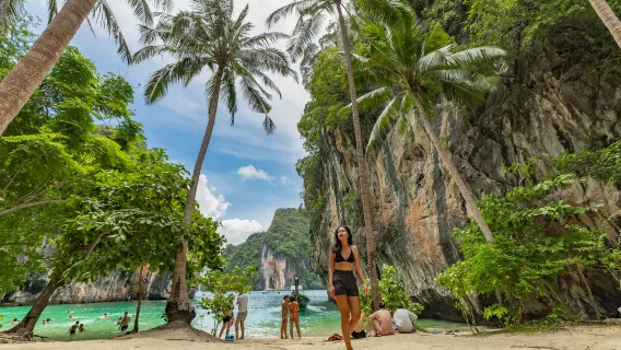 Featured tour starting at 2111 THB: Phuket : Hong Viewpoint 360° Premium Trip Day Tour by Power Catamaran