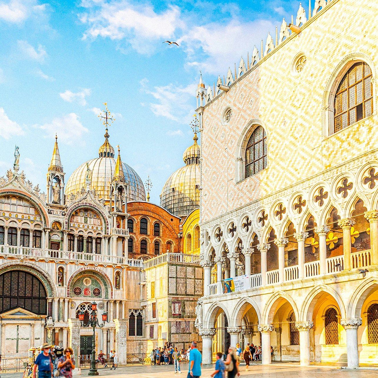 Doge's Palace & St. Mark's Basilica: Skip The Line + Guided Tour + Terrace