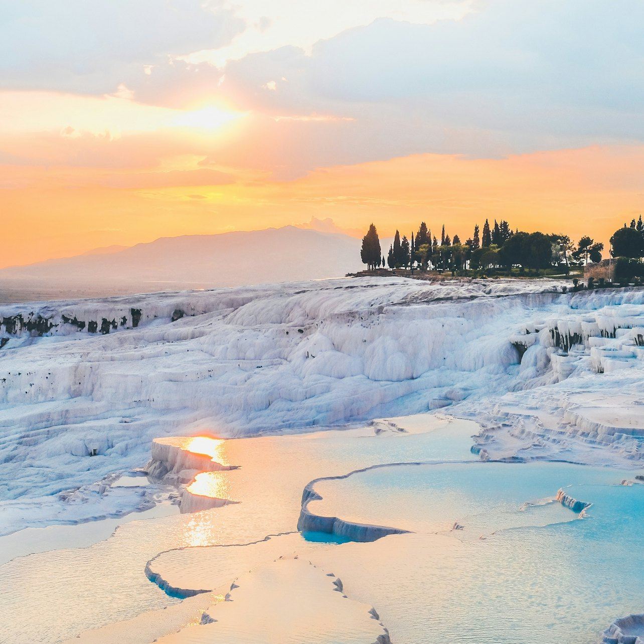 Pamukkale & Hierapolis: Day Trip from Antalya with Lunch