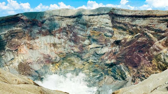 Mount Aso & Takachiho Day Tour