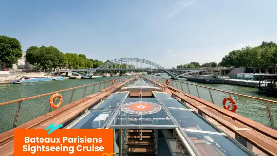 Paris Seine River Sightseeing Cruise Ticket [1-Hour Experience + Multilingual Audio Guide Including Chinese/English]