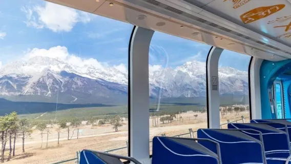 Jade Dragon Snow Mountain Glacier Cableway + Blue Moon Valley + Scenic Sightseeing Train
