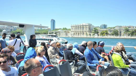 Istanbul: Bosphorus & Golden Horn Cruise + Audio Guide