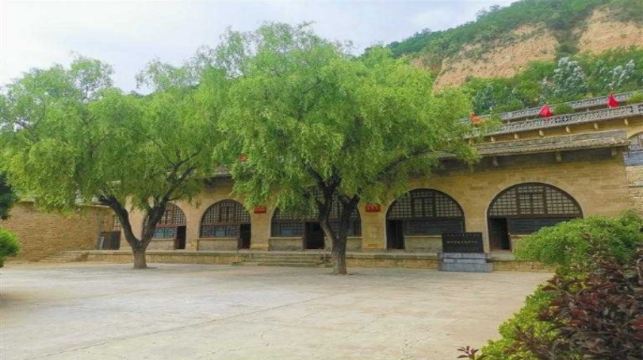 【2-8人精緻小拼團】邊區政府+西北局+南泥灣景區一日遊