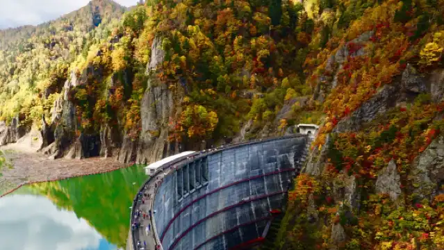 日本小樽運河+朝裏川温泉【中文司機/可訂多日】