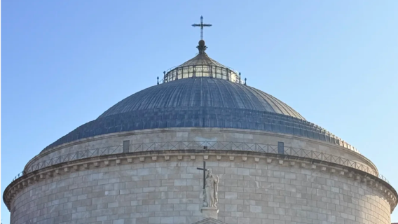 義大利那不勒斯卡普里島+那不勒斯王宮【中文專車-舒適純淨】