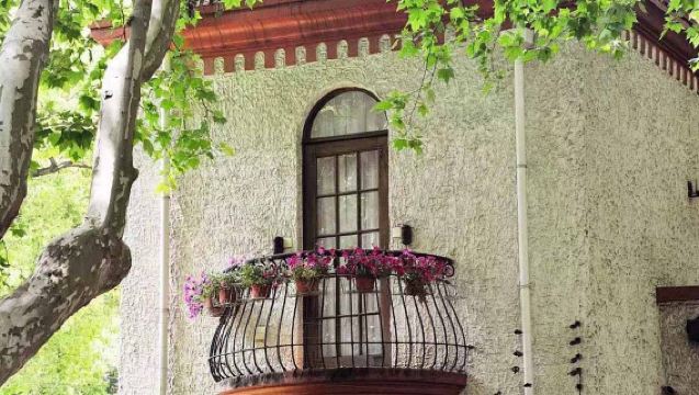 Shanghai Wukang Road Gebäude + Wukang Road + Romeo und Julia Balkon + Anfu Road Spaziergang mit mehrsprachigem Reiseleiter (Chinesisch und Englisch)