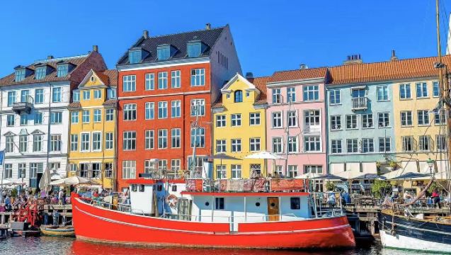 Denmark Copenhagen: Khidmat Angkut Lapangan Terbang| Lawatan Sehari Sewaan Peribadi Bandar & Sekitar - Perjalanan Berkualiti | Jemputan Di Tempat