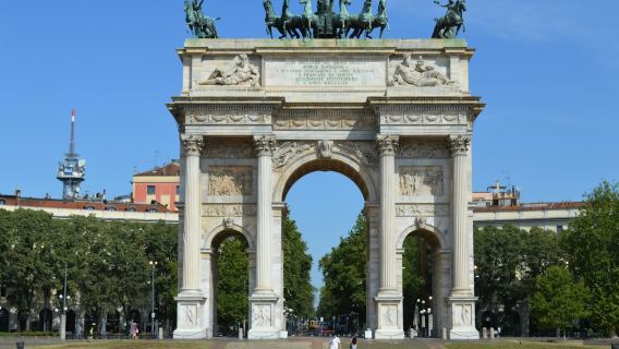 Sempione Park Audio-Tour: Schloss und Park