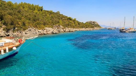 Pirate Boat Trip from Bodrum w/Lunch