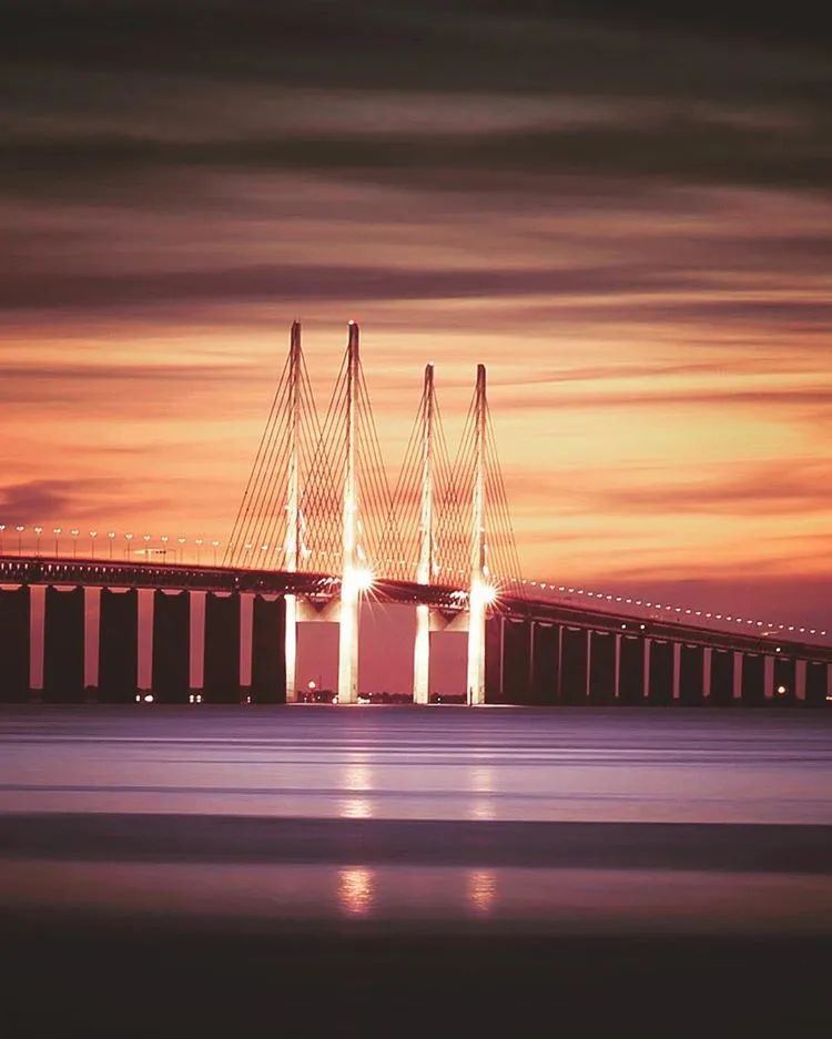Malmo City Library + Malmö Konsthall + Ribersborgsstranden + Øresund Bridge