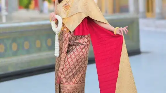 泰國傳統服飾租賃【含妝髮/可加跟拍/可選多人組合/高性價比泰服旅拍】