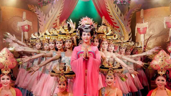 ตั๋วเข้าชม ชมการแสดงเดี่ยวกะเทยภูเก็ตไซมอน [ประเทศไทย ※การเต้นรำพิเศษ] คำแนะนำช่วงฤดูร้อนที่สมบูรณ์แบบ