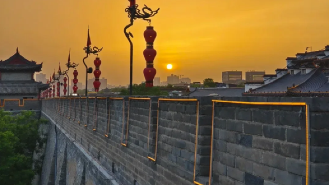 Xi'an Landmark Loop - Sewaan Peribadi Seronok Sehari (Menara Loceng & Drum + Hutan Batu + Jalan Muslim)