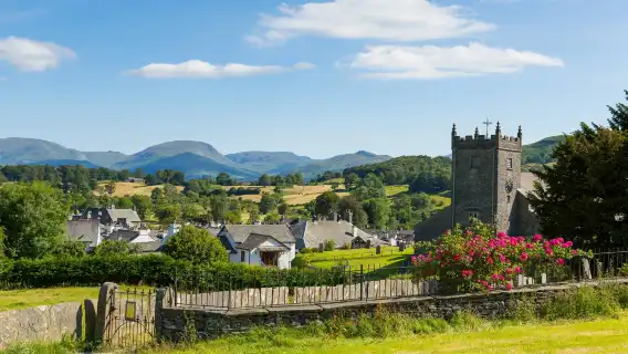 ทัวร์วันเดียว/ทัวร์หลายวัน ในอุทยานแห่งชาติ Lake District ประเทศอังกฤษ|ทัวร์กลุ่มเล็ก/รวมล่องเรือบนทะเลสาบวินเดอร์เมียร์