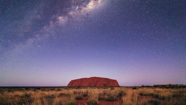 烏魯魯攝影觀星之旅【中英文司導+含門票+電子照片+飯店接駁】