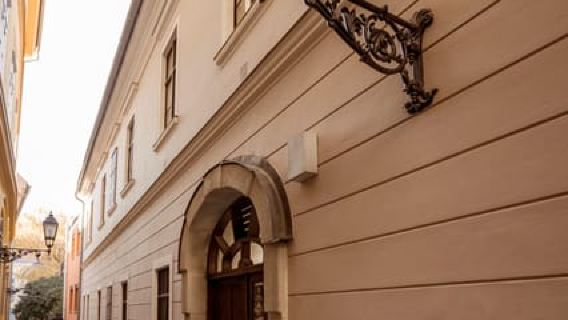 Budapest: Tur Pengepungan Kastil Buda dan Tempat Perlindungan Bom pada Perang Dunia II