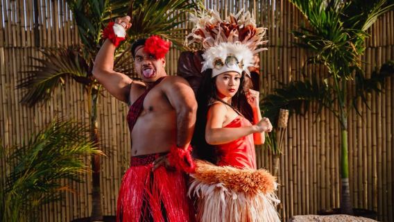 Oahu: Pengalaman Budaya Luau Mauka Warriors dengan Makan Malam