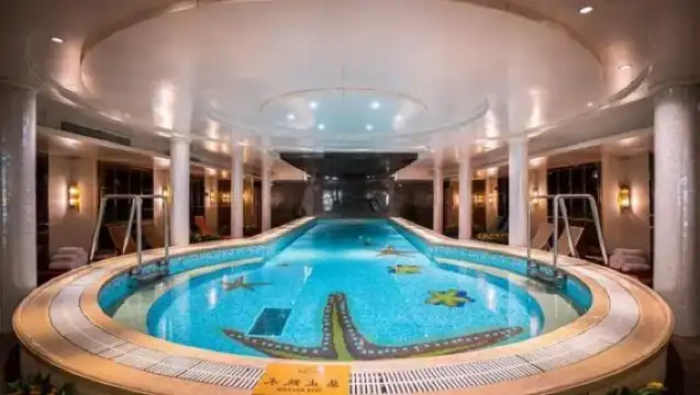 【重慶】長江遊船（重慶—上海+五星級遊船穿越長江三峽+嚮導講解+三峽大壩+國家一級博物館+豐都鬼城）